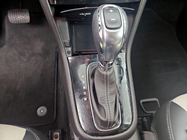 Photo of 2019 White Buick Encore