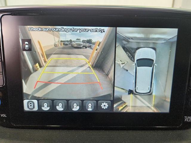 Photo of 2020 Green Hyundai SANTA FE