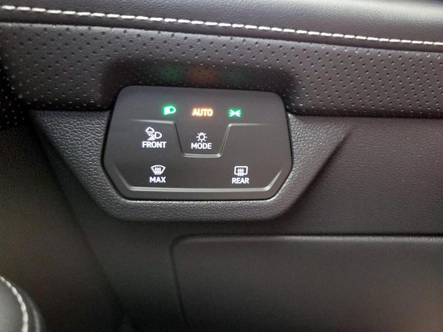 Photo of 2024 White Volkswagen Atlas
