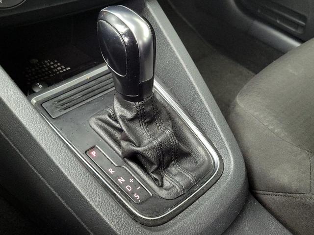 Photo of 2016 Silver Volkswagen Jetta