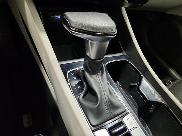Photo of 2023 Gray Hyundai TUCSON