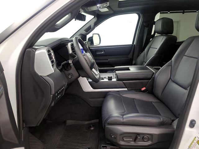 Photo of 2024 White Toyota Tundra Hybrid