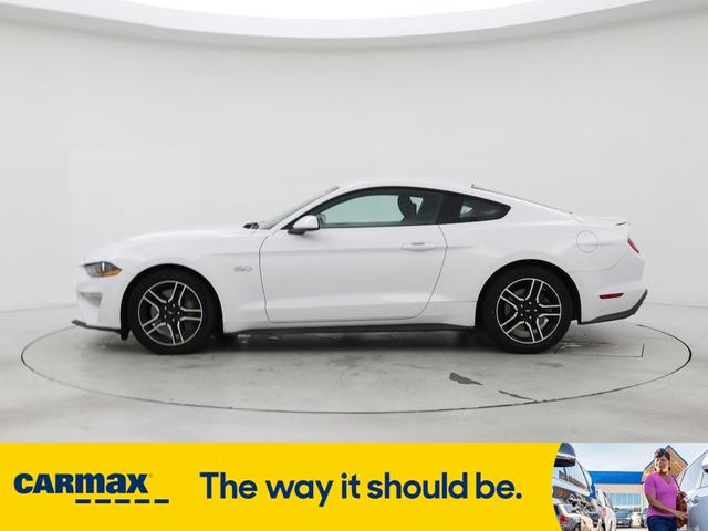 Photo of 2020 White Ford Mustang