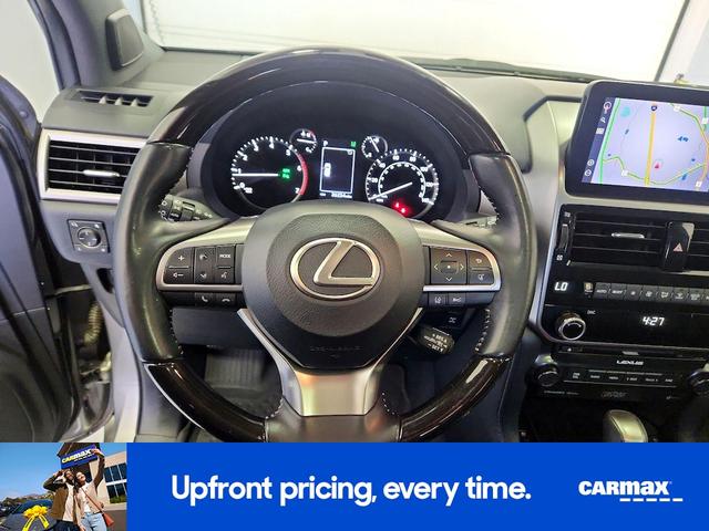 Photo of 2022 Gold Lexus GX 460