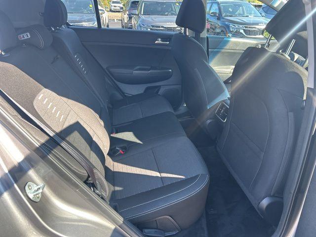 Photo of 2018 Mineral Silver Kia Sportage