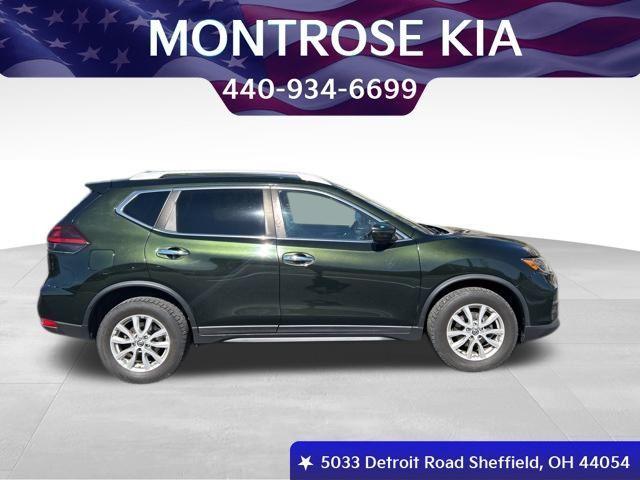 Photo of 2020 Midnight Pine Metallic Nissan Rogue