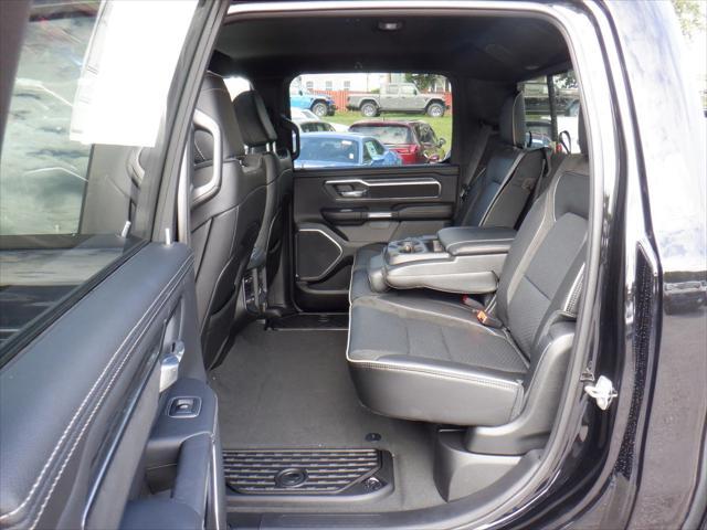 Photo of 2024 Diamond Black Crystal Pearlcoat RAM 1500