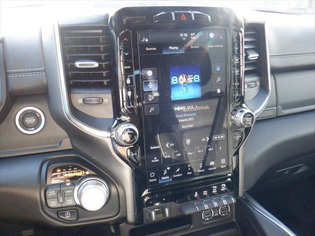 Photo of 2024 Diamond Black Crystal Pearlcoat RAM 1500