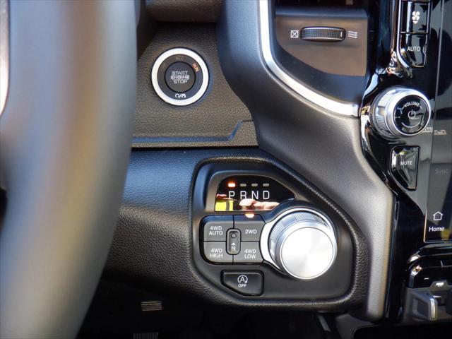 Photo of 2024 Diamond Black Crystal Pearlcoat RAM 1500