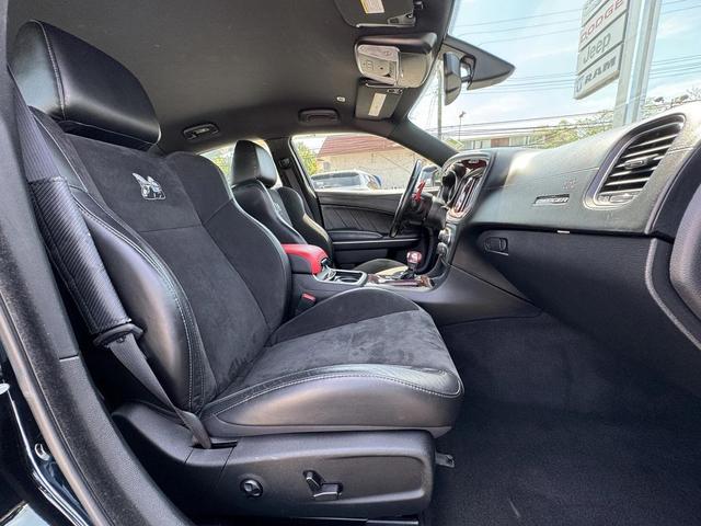 Photo of 2019 Pitch Black Clearcoat Dodge Charger