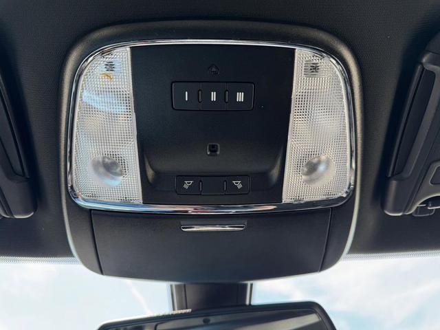 Photo of 2019 Pitch Black Clearcoat Dodge Charger