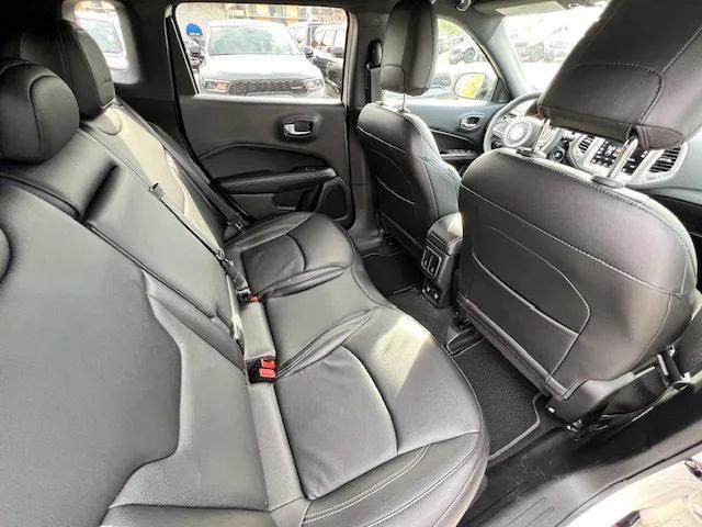 Photo of 2021 White Clearcoat Jeep Compass