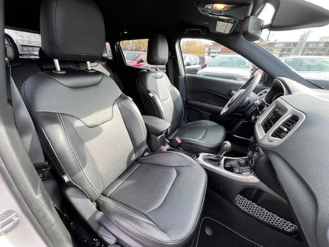 Photo of 2021 White Clearcoat Jeep Compass
