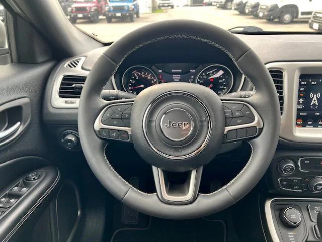 Photo of 2021 White Clearcoat Jeep Compass
