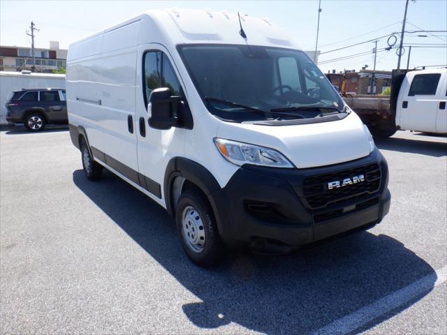 Photo of 2023 Bright White Clearcoat RAM ProMaster 3500