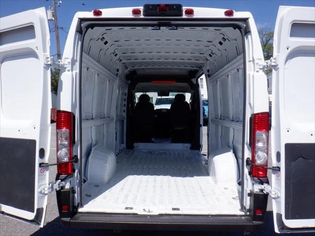 Photo of 2023 Bright White Clearcoat RAM ProMaster 3500
