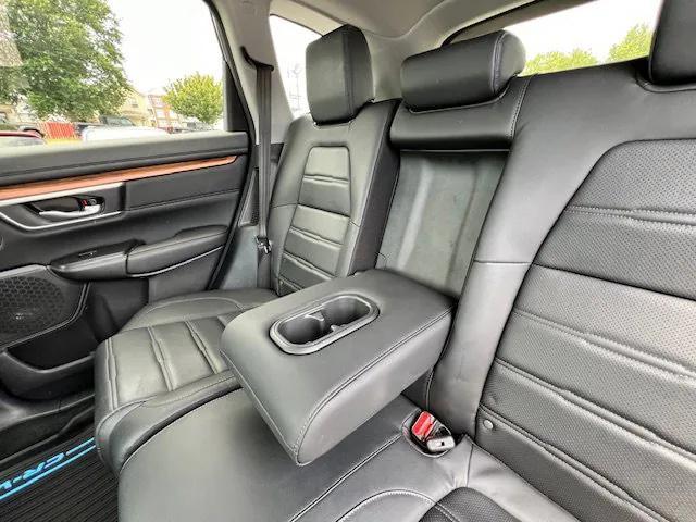 Photo of 2020 Gray Honda CR-V Hybrid