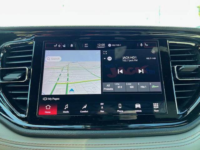 Photo of 2021 Octane Red Pearlcoat Dodge Durango