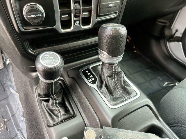 Photo of 2023 Silver Zynith Clearcoat Jeep Wrangler