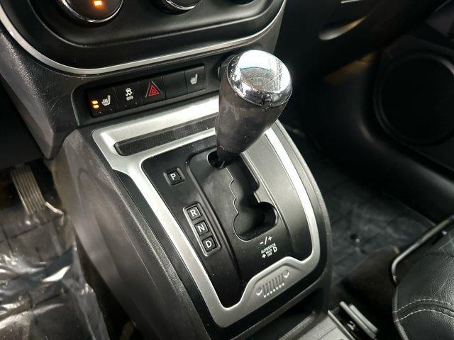 Photo of 2016 Black Clearcoat Jeep Compass