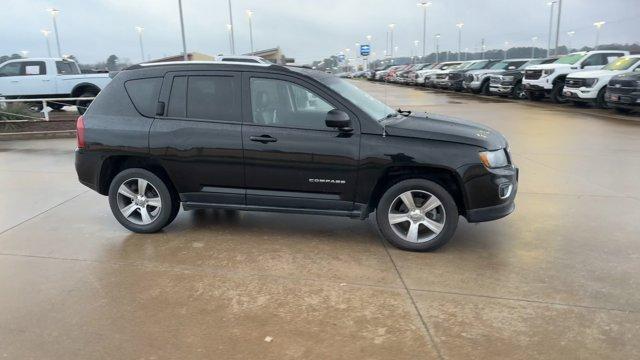 Photo of 2016 Black Clearcoat Jeep Compass