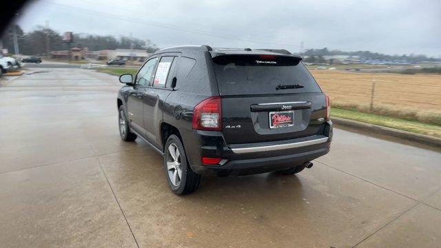 Photo of 2016 Black Clearcoat Jeep Compass