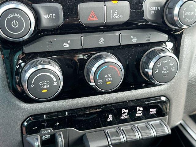 Photo of 2025 Bright White Clearcoat RAM 1500