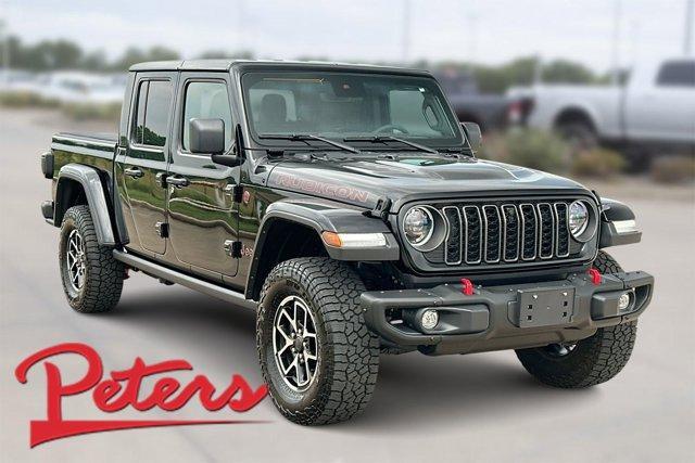 2024 Jeep Gladiator