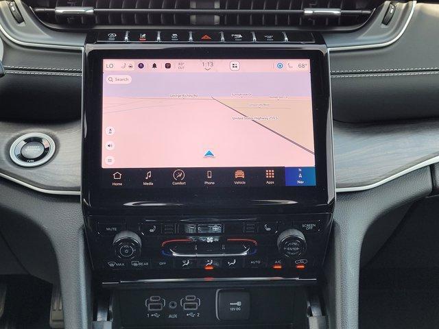 Photo of 2025 Metallic Jeep Grand Cherokee L
