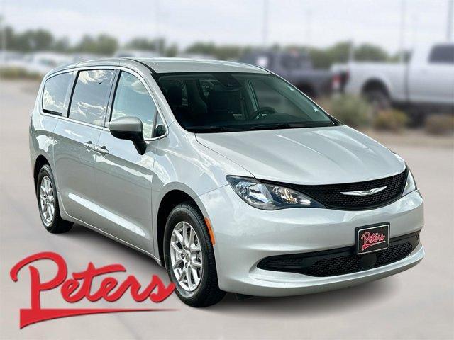 2023 Chrysler Voyager