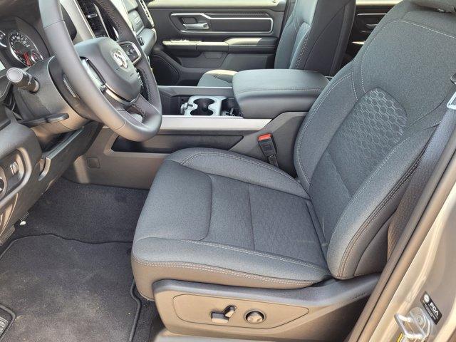 Photo of 2025 Billet Silver Metallic Clearcoat RAM 1500
