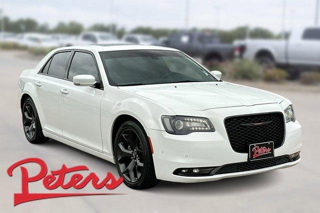 2023 Chrysler 300