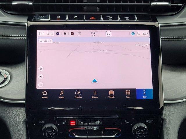 Photo of 2025 Diamond Black Jeep Grand Cherokee L
