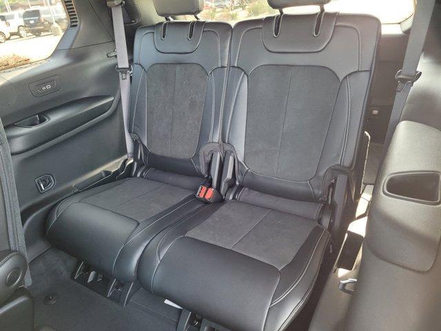 Photo of 2025 Velvet Red Pearlcoat Jeep Grand Cherokee L