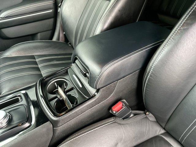 Photo of 2023 Granite Crystal Clearcoat Metallic Chrysler 300