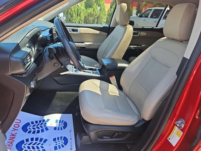 Photo of 2021 Rapid Red Metallic Tinted Clearcoat Ford Explorer