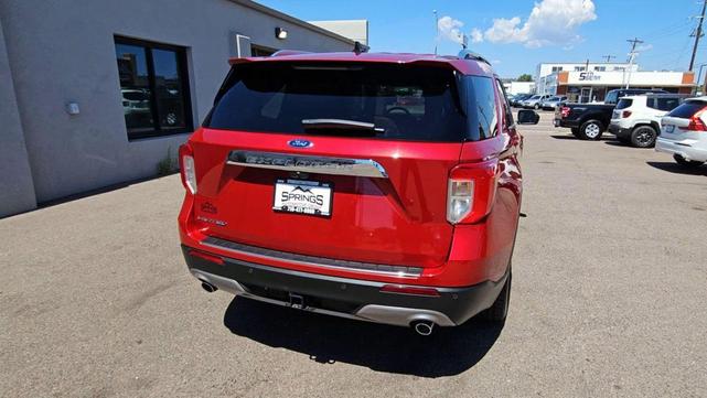 Photo of 2021 Rapid Red Metallic Tinted Clearcoat Ford Explorer