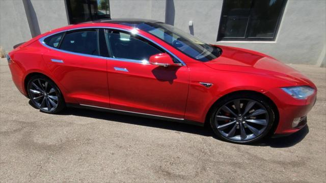Photo of 2014 Red Multi-Coat Tesla Model S