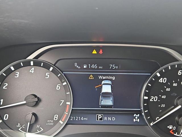 Photo of 2023 Glacier White Nissan Frontier