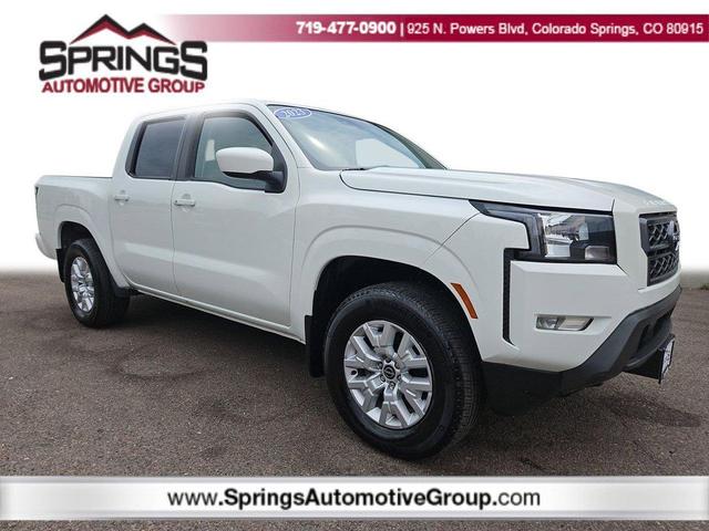 Photo of 2023 Glacier White Nissan Frontier