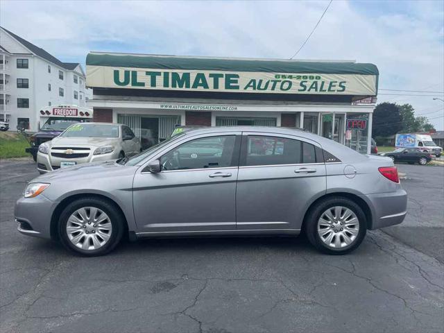 2013 Chrysler 200