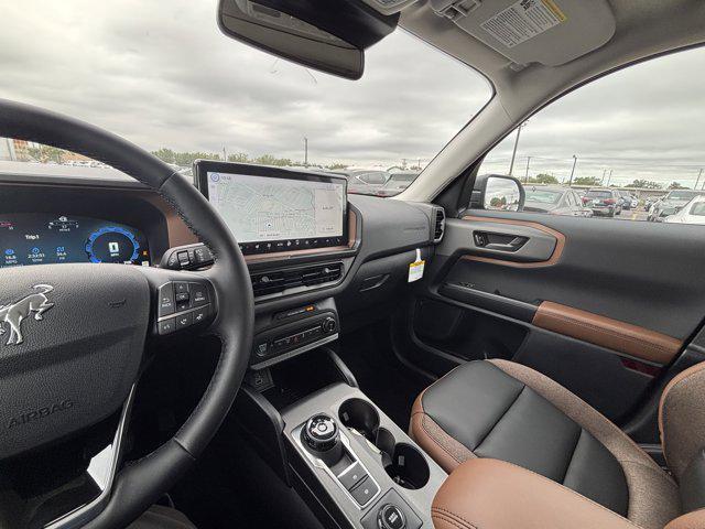 Photo of 2025 Shadow Black Ford Bronco Sport
