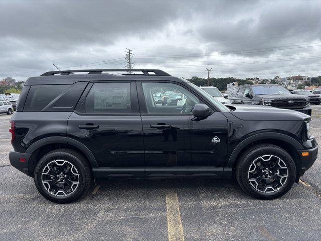 Photo of 2025 Shadow Black Ford Bronco Sport