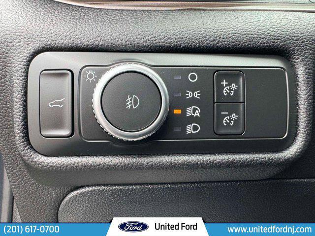 Photo of 2021 Agate Black Metallic Ford Explorer