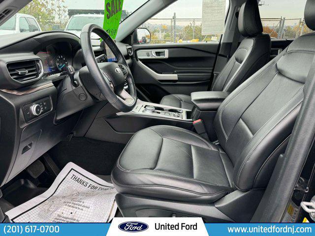 Photo of 2021 Agate Black Metallic Ford Explorer