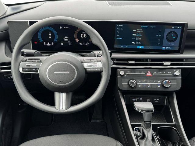 Photo of 2025 Phantom Black Hyundai TUCSON