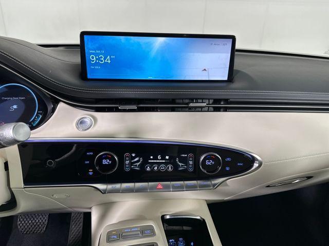 Photo of 2024 Savile Silver Genesis Electrified GV70