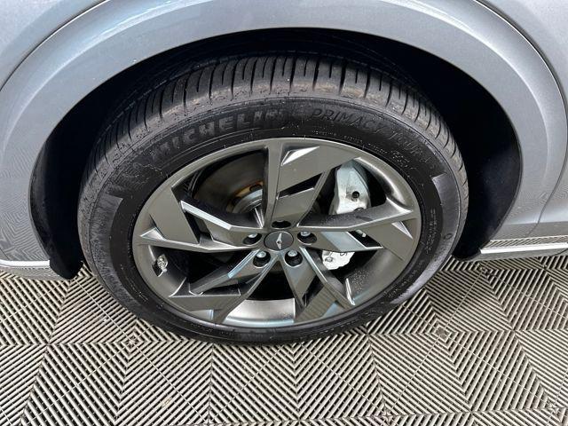 Photo of 2024 Savile Silver Genesis Electrified GV70