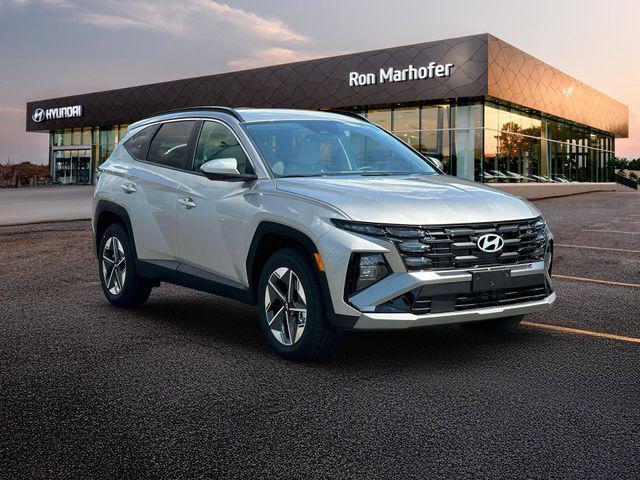 Photo of 2025 Shimmering Silver Hyundai TUCSON