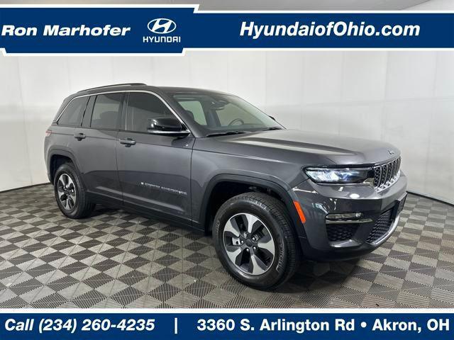 Photo of 2023 Baltic Gray Metallic Clearcoat Jeep Grand Cherokee 4xe